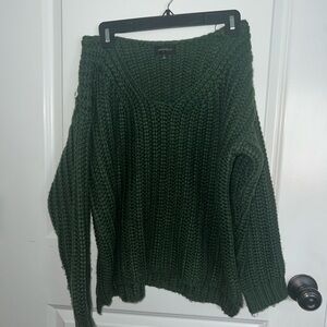 Women Sweaters Green V-Neck Sweater